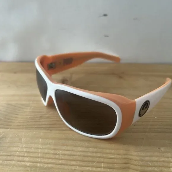 Dragon Pinup Sunglasses White/Peach Frames w BR Clamshell Case Y2K 90s - Picture 2 of 10
